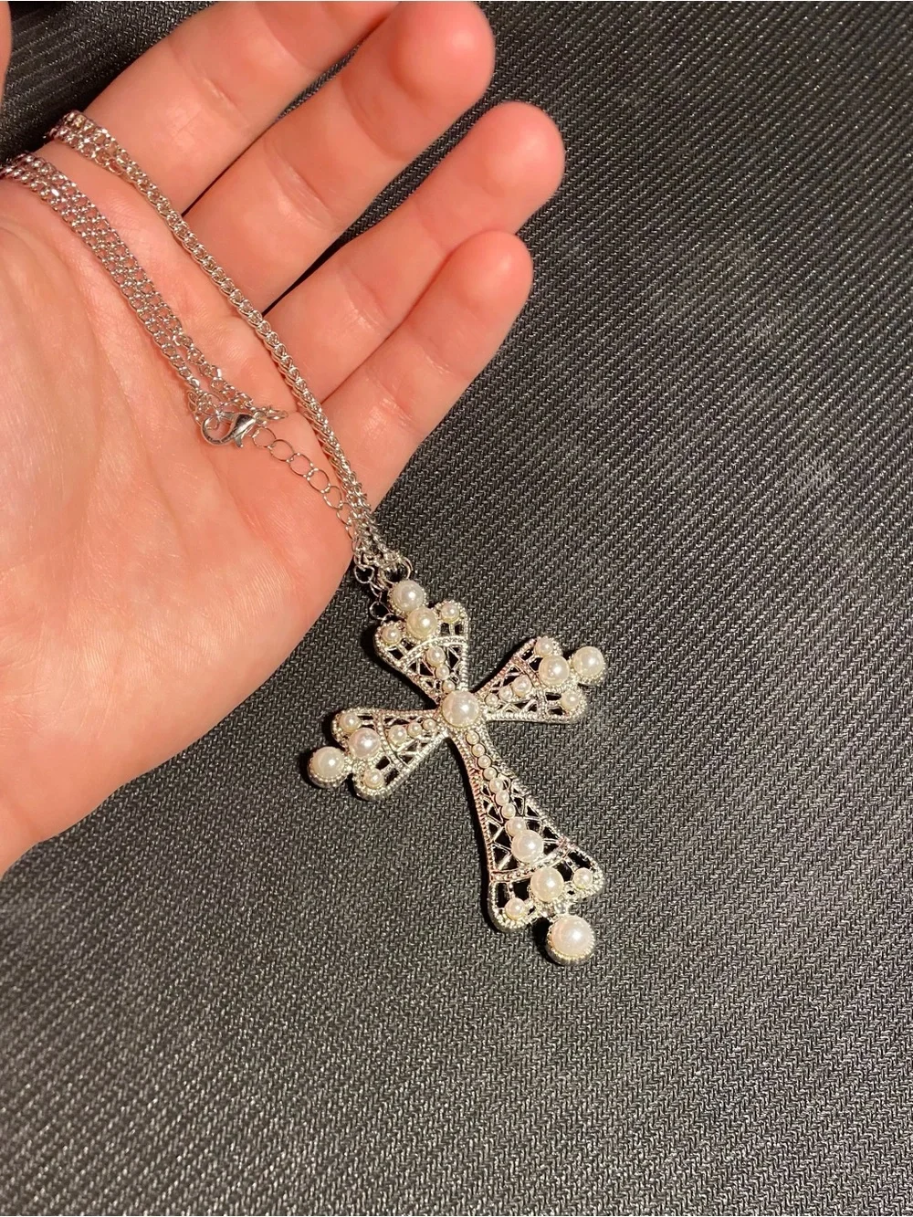 Silver Pearl Cross Chain